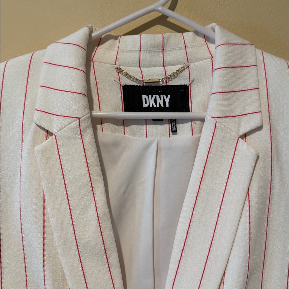 DKNY White and Pink Striped Blazer - Picture 2 of 5